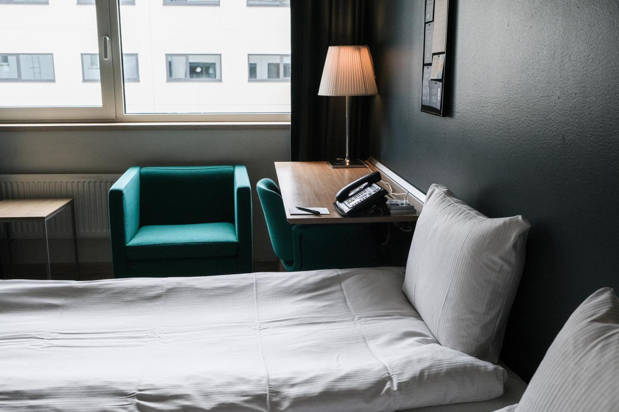 Compact Double,1622010867:JPEG